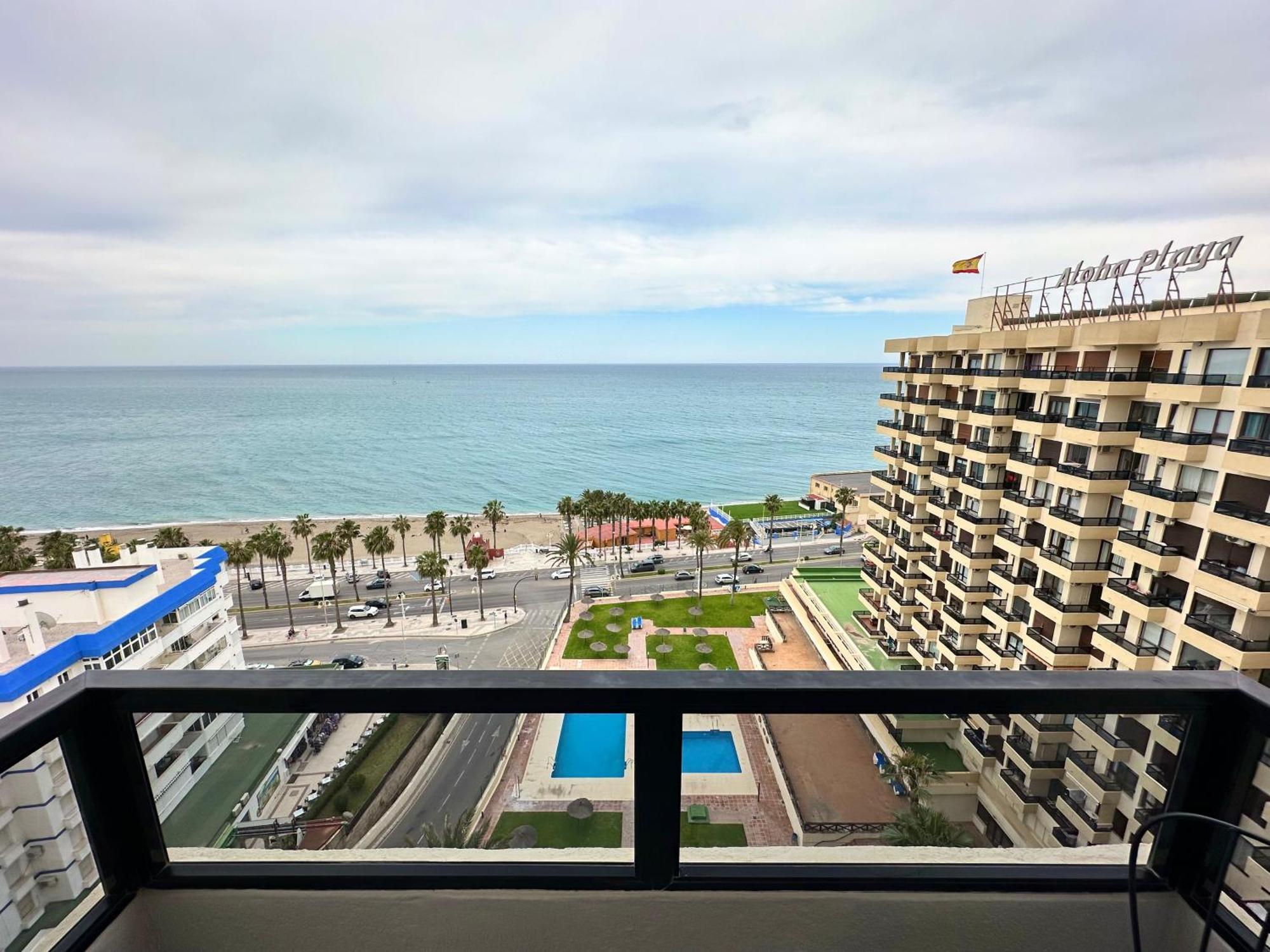 Aloha Playa Sol Y Mar Apartment Benalmadena Exterior photo
