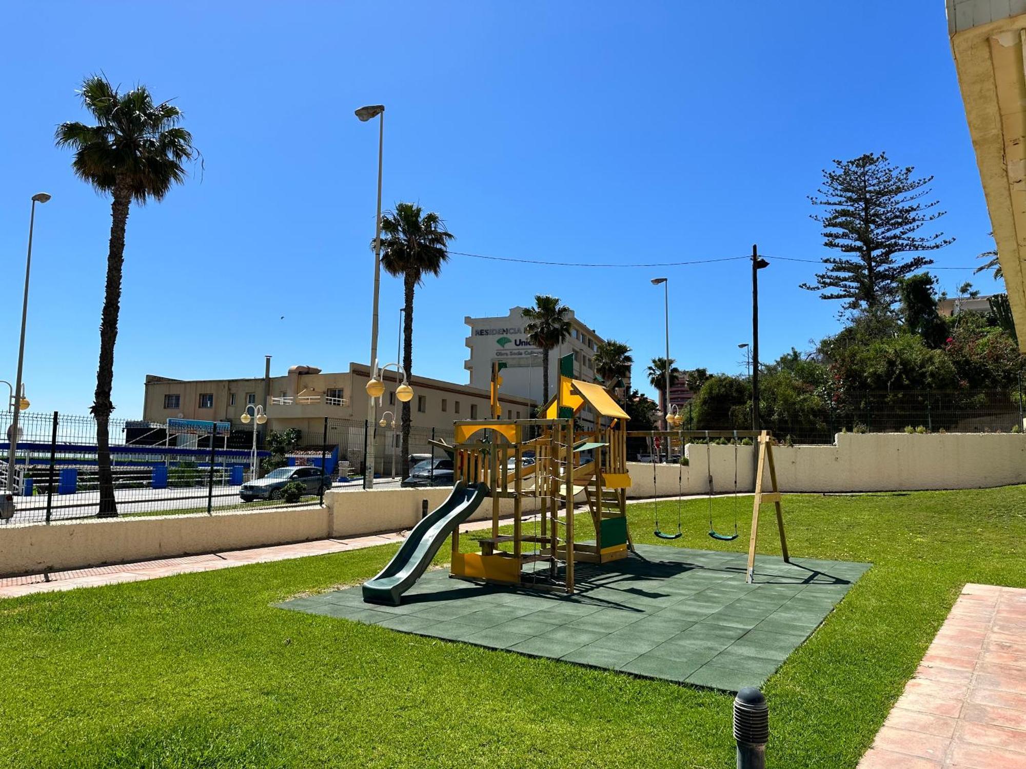 Aloha Playa Sol Y Mar Apartment Benalmadena Exterior photo